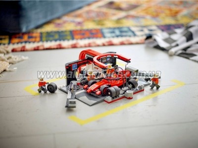  LEGO City -  - F1   Ferrari (60443)