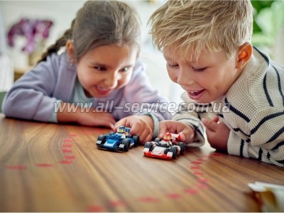 ����������� LEGO City ���������� ��� ����� F1 ������ Williams Racing � Haas F1 (60464)