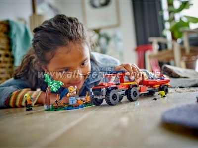 ����������� LEGO City �������� ����������� �� ������������ ������ 301 ������� (60412)