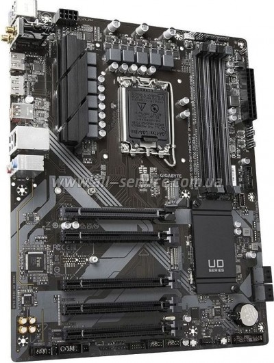   GIGABYTE B760 DS3H AX DDR4