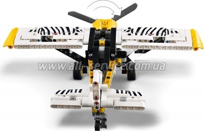 ����������� LEGO Minecraft ����� � ����� � ������ (21266)