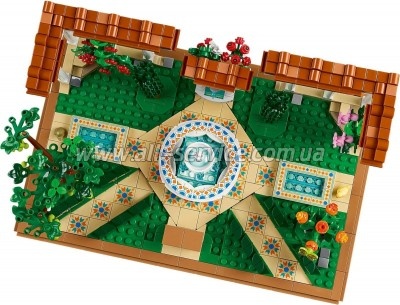  LEGO Icons     (10359)