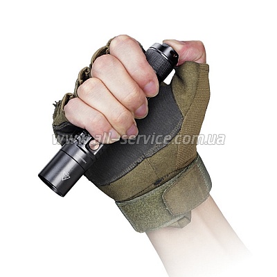 ������ Fenix UC35 V2.0 CREE XP-L HI V3