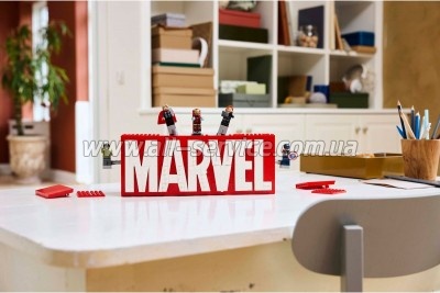 ����������� LEGO Super Heroes ������� � ����������� MARVEL (76313)