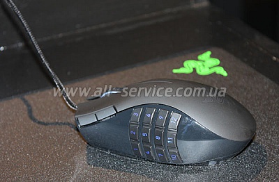  RAZER NAGA Laser Gaming Mouse (RZ01-00280100-R3G1)