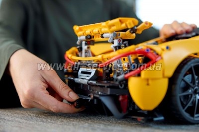 ����������� LEGO Technic McLaren P1 3893 parts (42172)