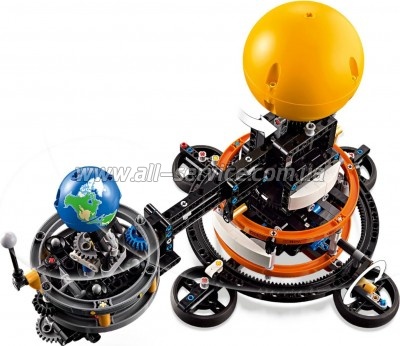 ����������� LEGO Technic ����� � ���� �� ������ 526 ������� (42179)