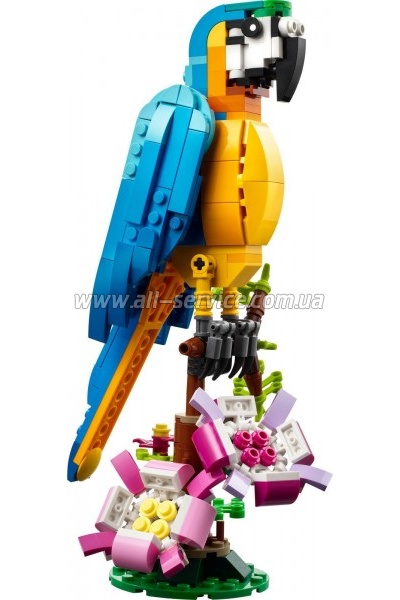  LEGO Creator   253  (31136)