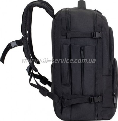   RivaCase 17.3" 8461 Tegel, Black (8461Black)