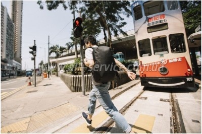   Pacsafe Vibe 25L backpack 2 (60301130)
