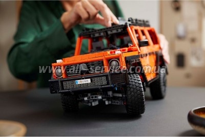 ����������� LEGO Technic Mercedes-Benz G 500 PROFESSIONAL Line (42177)