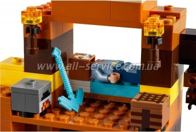  LEGO Minecraft      (21263)