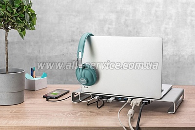 - Digitus USB Type-C 11in1 Silver (DA-70881)