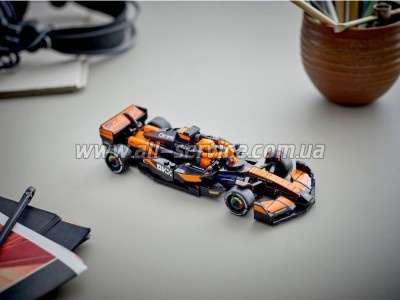 ����������� LEGO Speed Champions ���������� ��� ����� McLaren F1 Team MCL38 (77251)