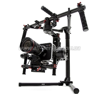Стедикам DJI Ronin в кейсе Стедикам DJI Ronin в кейсе