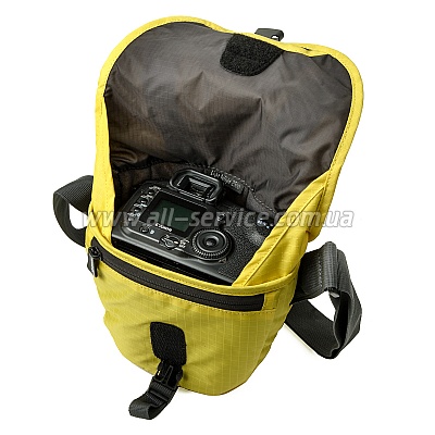   .  Crumpler Light Delight 2500 (sunflower yellow) (LD2500-009)