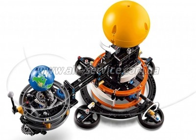 ����������� LEGO Technic ����� � ���� �� ������ 526 ������� (42179)