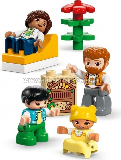 ����������� LEGO DUPLO Town �������� �������� ������� �� ��������� 3 � 1 (10470)
