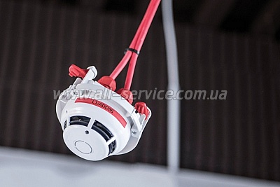 ������� ��� ������ ������� Brother PT-E110VP (PTE110VPR1BUND)