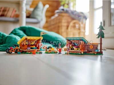 ����������� LEGO Friends ������ ������ � ��������������� ������ (42624)