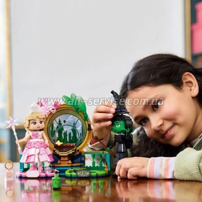 ����������� LEGO Wicked ������� ������� � ������ 558 ������� (75682)