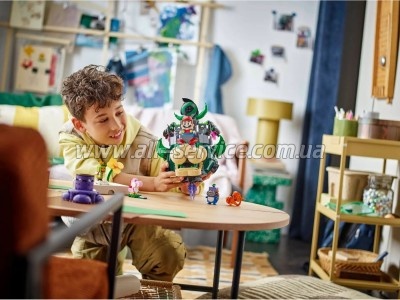 ����������� LEGO Super Mario ����� ������� � ����� ������ (72042)