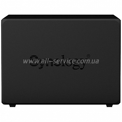 ������� ��������� Synology DS920+