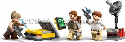  LEGO Jurassic World       (76973)